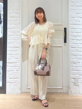 「着痩せ」｜「アイテム（スラックス）」を使った、kasumiさん（レディース・159cm）の夏コーディネート