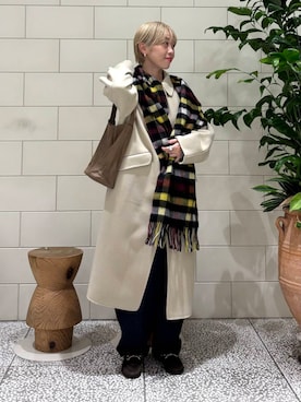 「アイテム（マフラー）」を使った、MINAMIさん（レディース・158cm）の秋コーディネート