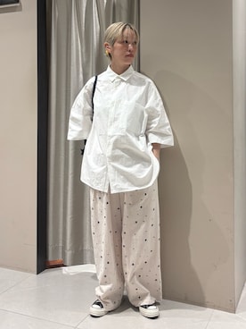 「NOMADIS（ノマディス）のアイテム」を使った、MINAMIさん（レディース・158cm）の春コーディネート