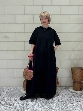 「URBAN RESEARCH（アーバンリサーチ）のA VACATION　KIT ORANGE PAISLEY（ハンドバッグ、オレンジ系）」を使った、MINAMIさん（レディース・158cm）の夏コーディネート