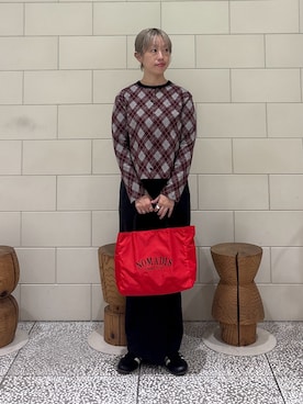 「URBAN RESEARCH（アーバンリサーチ）のNOMADIS　SAC2 W/16（トートバッグ、レッド系）」を使った、MINAMIさん（レディース・158cm）の秋コーディネート