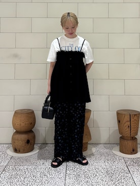「GOOD ROCK SPEED（グッドロックスピード）の『別注』GOOD ROCK SPEED×URBAN RESEARCH　 NYC T-SHIRTS（Tシャツ/カットソー、ブルー系）」を使った、MINAMIさん（レディース・158cm）の春コーディネート