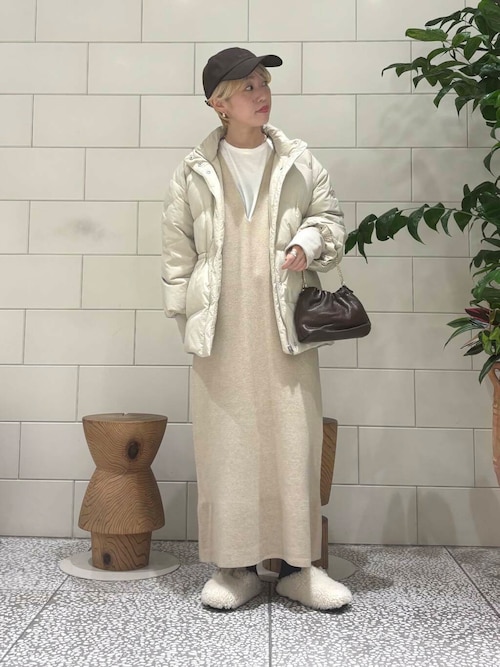 セール】深Vネックニットワンピース（ワンピース）｜URBAN RESEARCH