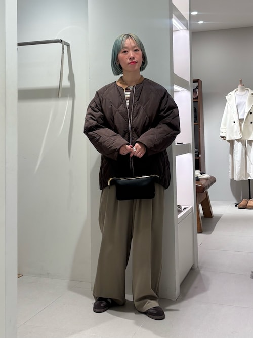 美品.アーバンリサーチ ACUTA コクーンキルティングダウンジャケット カーキ 美品】アーバンリサーチ ACUTA✴︎コクーンキルティングダウン グレー