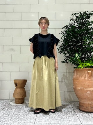 新品未使用 LATTO ラート フリル Tシャツ ベージュ フリーサイズ LAATO（ラート）の「frill frill t-shirts（Tシャツ/カットソー