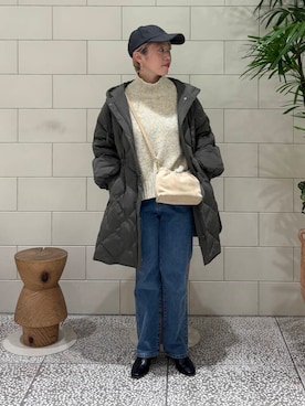 「冬の差し色コーデ」｜「アイテム（キャップ）」を使った、MINAMIさん（レディース・158cm）の冬コーディネート