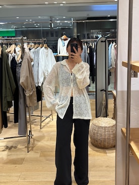 「SHENERY（シーナリー）の絡みレースシャツ×ビスチェSET（Tシャツ/カットソー、ホワイト系）」を使った、NAMAI_154cmさん（レディース・154cm）の春コーディネート