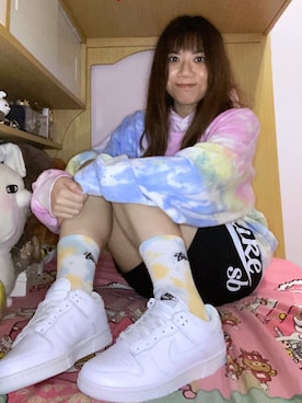 「NIKE SB（ナイキエスビー）のアイテム（パンツ）」を使った、キャミィさん（レディース・158cm）の秋コーディネート