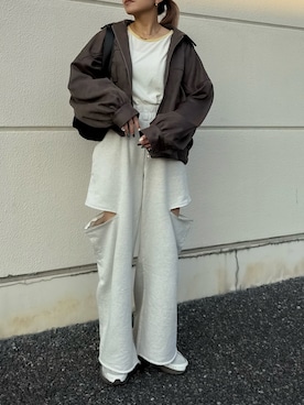 「アイテム（スウェットパンツ）」を使った、MIHOさん（レディース・151cm）の秋コーディネート
