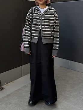 「Auntie Rosa Holiday（アンティローザホリデー）のアイテム」を使った、MIHOさん（レディース・151cm）の秋コーディネート