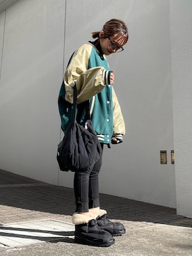 スタジャンを使った「タートルネックニット」のレディース人気 スタジャンを使った「タートルネックニット」のレディース人気