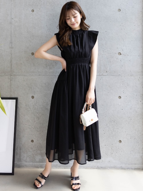 ✨セール✨現品限り✨新品✨ワンピース ミモレ丈 バックリボン ノースリーブ 韓国 バックリボン フレア キャミソール ロングワンピース