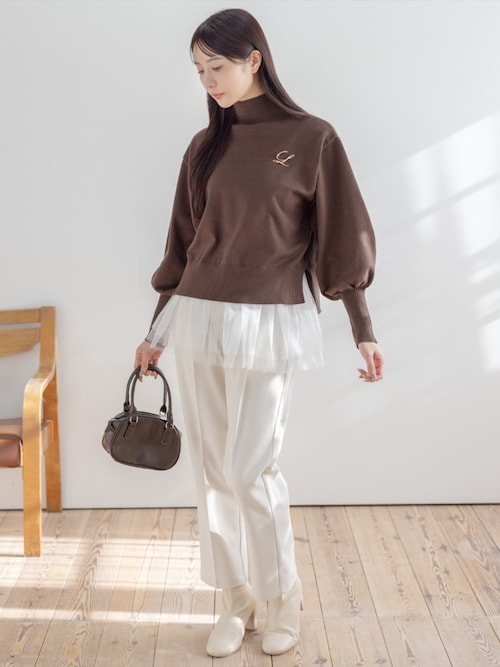 セール】ブローチ付きハイネックニットトップス＆チュールキャミセット