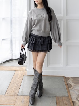 「アイテム（その他シューズ、グレー系）」を使った、clear(クリア)さん（レディース・162cm）の秋コーディネート