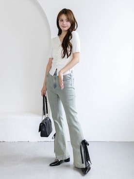 「clear（クリア）のアイテム（パンツ）」を使った、clear(クリア)さん（レディース・161cm）の春コーディネート