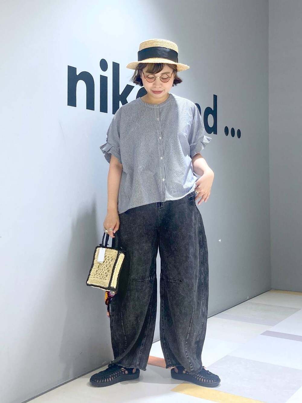 「低身長、体型カバー、ユニセックス」｜「niko and...のオリジナル2WAYトートチェンジショルダーバッグ（ショルダーバッグ、ブラック系）」を使った、タゾエさん（レディース・155cm）の夏コーディネートの1枚目の写真