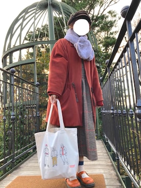 「アイテム（ローファー、オレンジ系）」を使った、べこたさん（レディース・156cm）の冬コーディネート