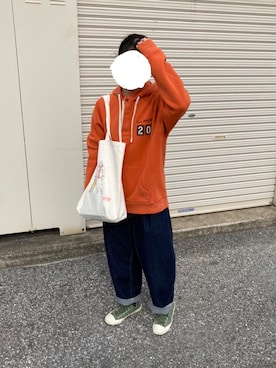 「Eddie Bauer（エディーバウアー）のアイテム（パーカー）」を使った、べこたさん（レディース・156cm）の春コーディネート