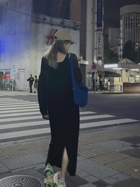 「GU（ジーユー）のアイテム（ワンピース/ドレス）」を使った、物さん（レディース・165cm）の秋コーディネート