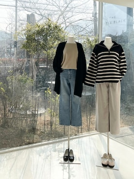 「アイテム（トップス、ベージュ系）」を使った、LITTLEBLACKさん（レディース・162cm）の冬コーディネート