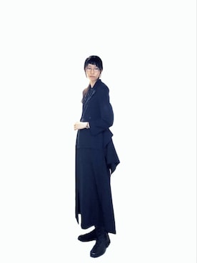 「Yohji Yamamoto（ヨウジヤマモト）のアイテム（ジャケット/アウター）」を使った、圭さん（レディース・174cm）の秋コーディネート