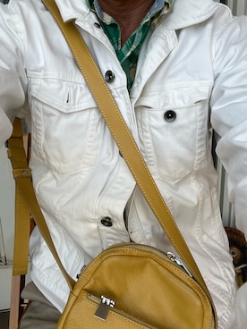 「aniary（アニアリ）のアイテム（ショルダーバッグ）」を使った、michi-michiさん（メンズ・165cm・60代）の秋コーディネート