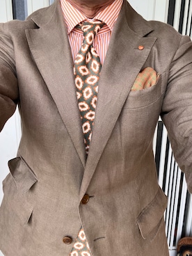 「Sato Tailor のアイテム（スーツジャケット、ブラウン系）」を使った、michi-michiさん（メンズ・165cm）の秋コーディネート