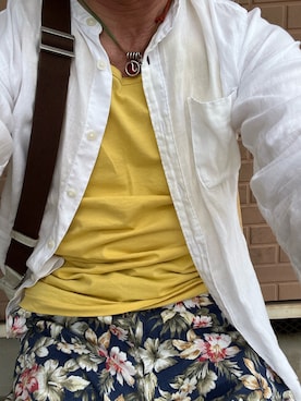 「UNIQLO（ユニクロ）のアイテム（シャツ/ブラウス、ホワイト系）」を使った、michi-michiさん（メンズ・165cm）の春コーディネート