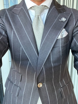 「アイテム（スーツジャケット）」を使った、michi-michiさん（メンズ・165cm）の冬コーディネート