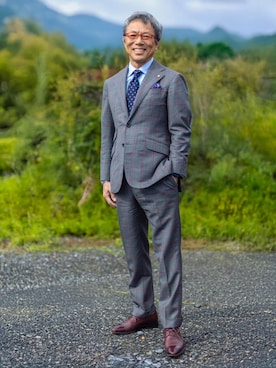 「アイテム（スーツジャケット）」を使った、michi-michiさん（メンズ・165cm）の秋コーディネート