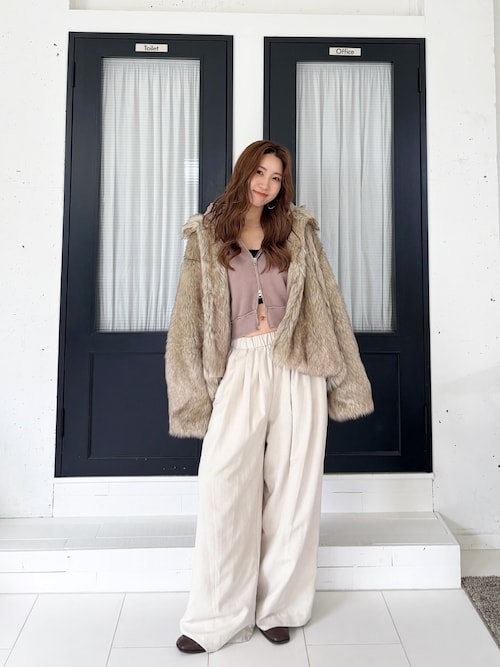 Ungrid ボリュームデザインファーコート/ベージュ セール】ボリュームデザインファーコート（ダウンジャケット/コート