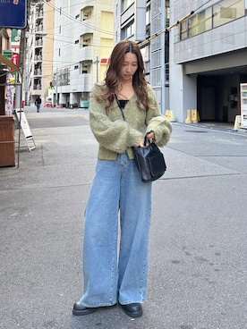 「アイテム（デニムパンツ）」を使った、長谷千沙さん（レディース・159cm・30代）の秋コーディネート