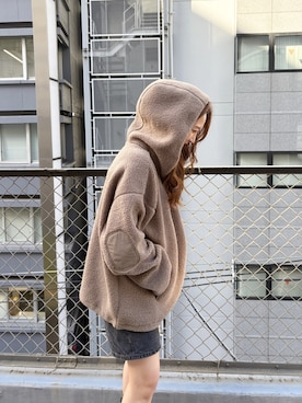 「アイテム（パーカー）」を使った、長谷千沙さん（レディース・159cm・30代）の秋コーディネート