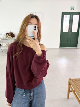 「アイテム（スウェット）」を使った、長谷千沙さん（レディース・159cm・30代）の秋コーディネート
