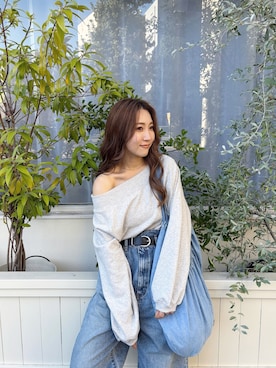 「アイテム（スウェット）」を使った、長谷千沙さん（レディース・159cm・30代）の秋コーディネート