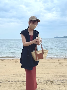 「テラコッタ」｜「アイテム（キャップ）」を使った、おかなさん（レディース・158cm）の夏コーディネート