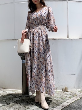 「フラワープリント」｜「アイテム（ブーツ）」を使った、mikiさん（レディース・153cm）の秋コーディネート
