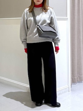 「ウエストゴム」｜「アイテム（アクセサリー）」を使った、megu_lpさん（レディース・160cm）の冬コーディネート