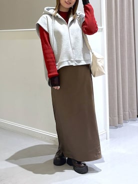 「アイテム（ベスト）」を使った、megu_lpさん（レディース・160cm・30代）の秋コーディネート