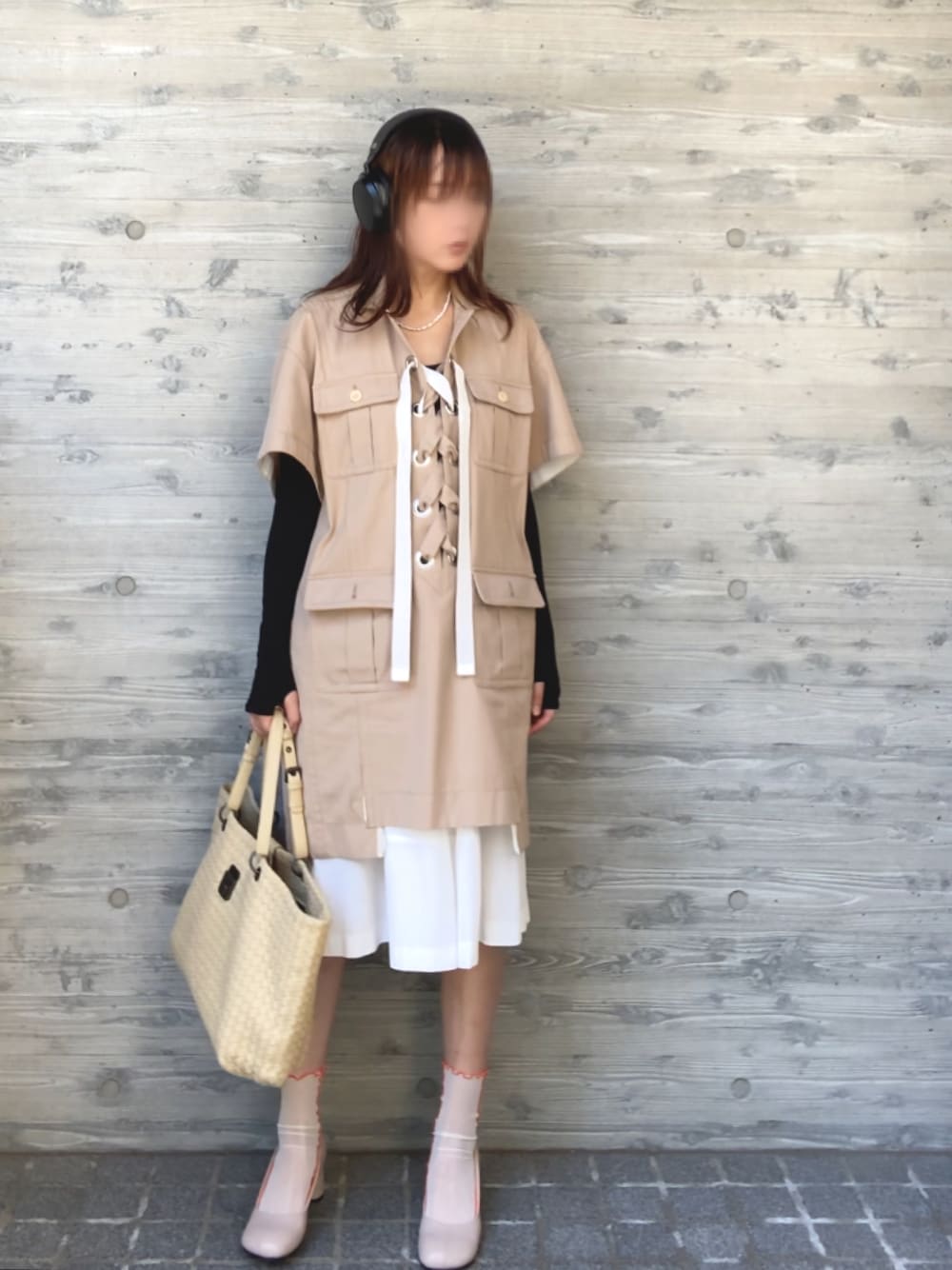 sacai サカイ ワンピース ベージュ系 2(M位) 0357925E0014 ベージュ系 sacai(サカイ) ワンピース(レディース) - 海外通販の