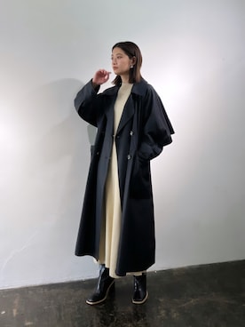 「EMODA」｜「アイテム（トレンチコート）」を使った、LISA さん（レディース・160cm）の冬コーディネート