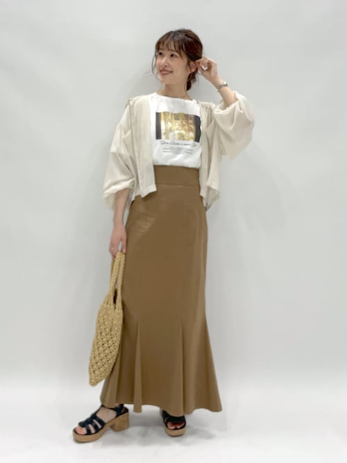 Mysty Woman新宿ミロード店meaningさんのtシャツ カットソーを使ったコーディネート Zozotown