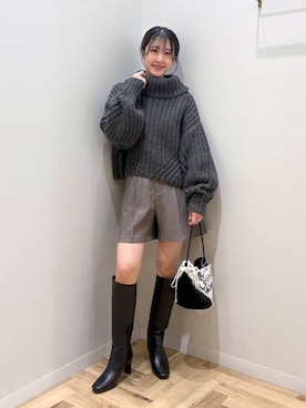 「アイテム（その他ヘアアクセサリー）」を使った、meaningさん（レディース・158cm）の秋コーディネート