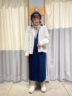 「ehka sopo（エヘカソポ）のアイテム（ジャンパースカート）」を使った、たんぽぽさん（レディース・161cm）の春コーディネート