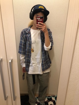 「STUSSY（ステューシー）のアイテム（キャップ、ブルー系）」を使った、たなちゅんさん（レディース・153cm）の秋コーディネート