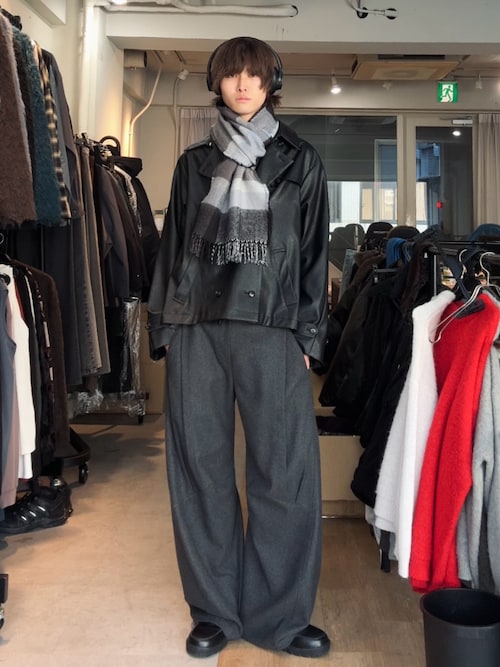 セール】Back pleats PU short trench coat/バックプリーツPUショート