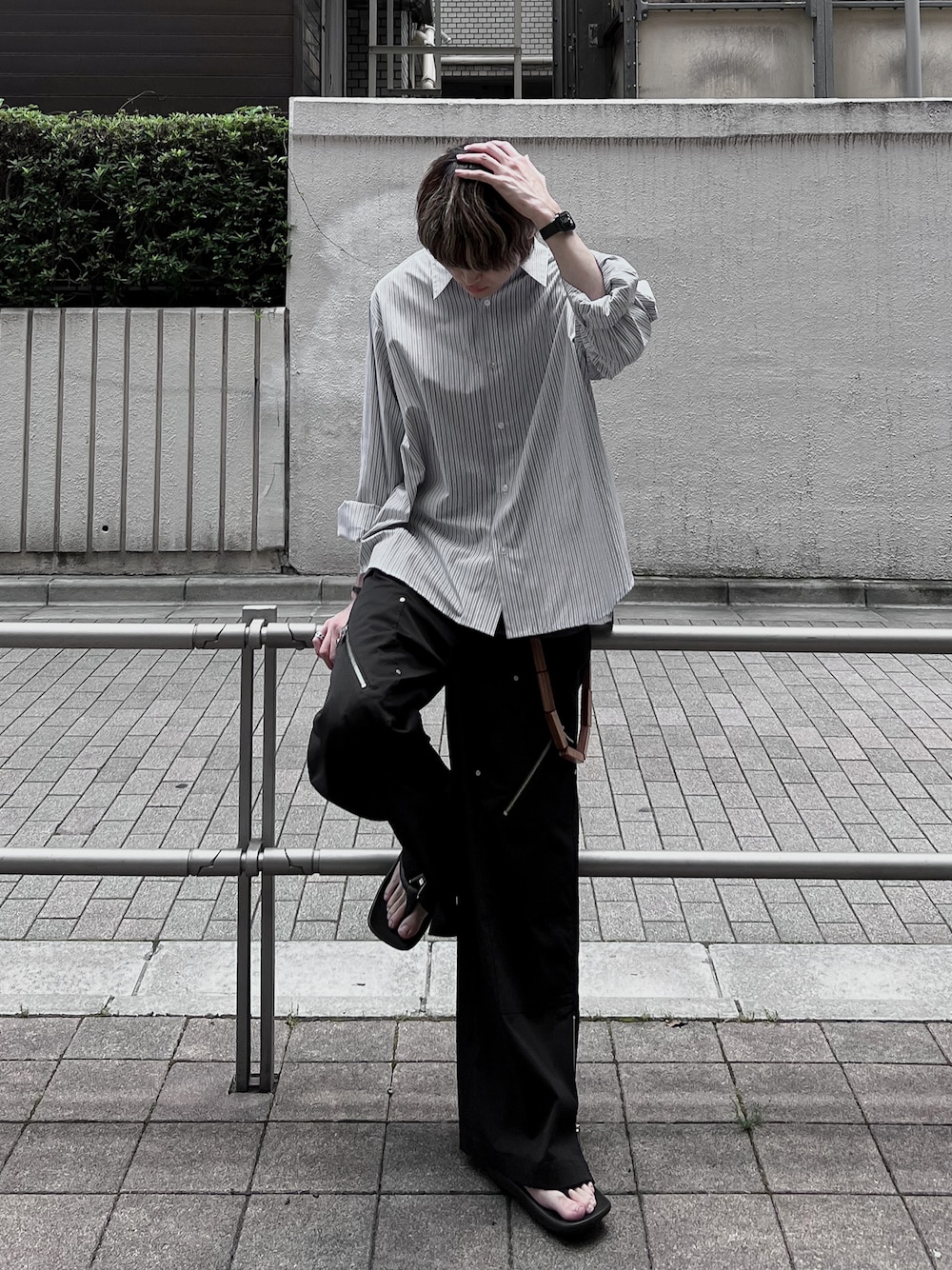 ユニセックスアイテム》ダブルニージップワイドパンツ【MAISON