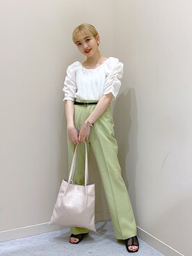「LOWRYS FARM（ローリーズファーム）のＤＲＹカラーフレアパンツ　941232（その他パンツ）」を使った、naaasuさん（レディース・149cm）の夏コーディネート