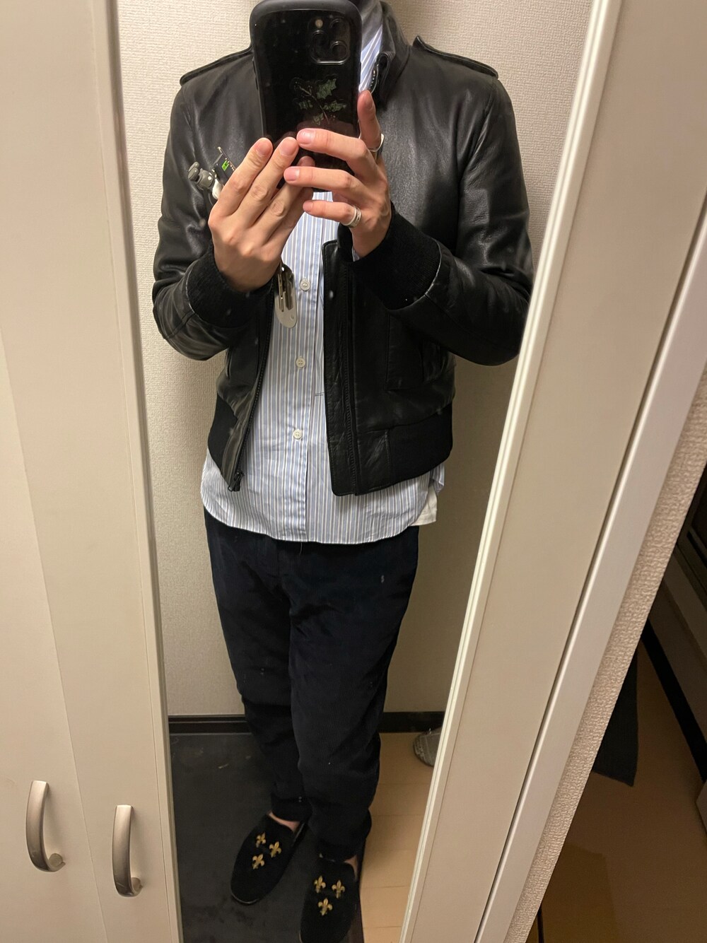 「COMME des GARCONS HOMME DEUXのアイテム（シャツ/ブラウス、ホワイト系）」を使った、タカワルドさん（メンズ・173cm）の冬コーディネートの1枚目の写真