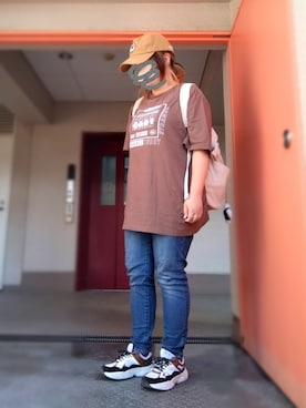 「ZOZO（ゾゾ）のスキニーデニムパンツ［WOMEN］（デニムパンツ）」を使った、ぴよりあさん（レディース・155cm）の秋コーディネート